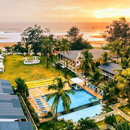 Foxoso La Beach Resort & Spa Eski Goa Dış mekan fotoğraf