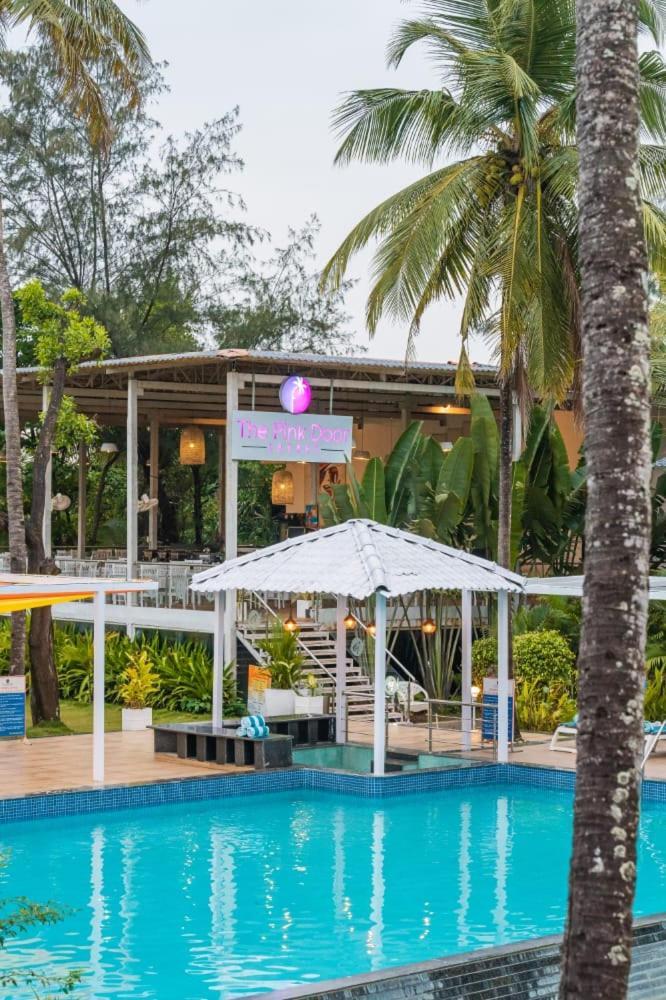 Foxoso La Beach Resort & Spa Eski Goa Dış mekan fotoğraf